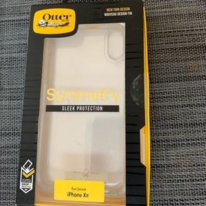iPhone XR Otterbox Symmetry Case